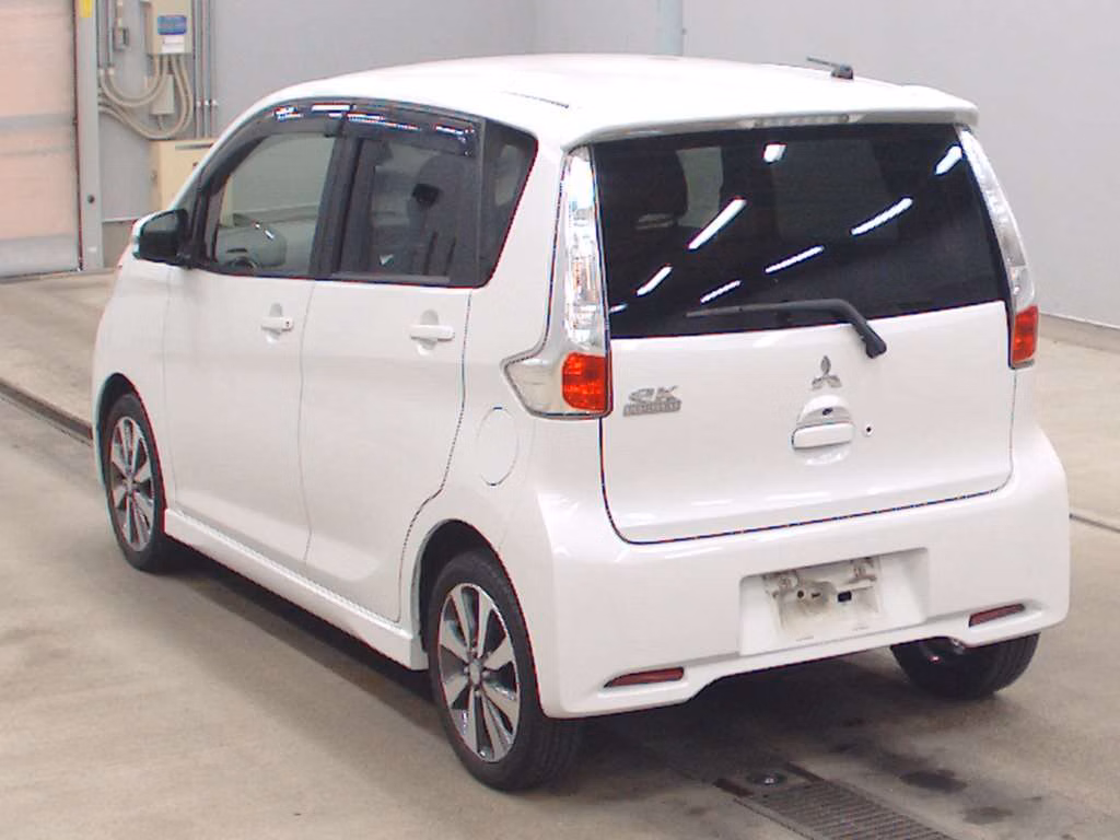 MITSUBISHI EK CUSTOM