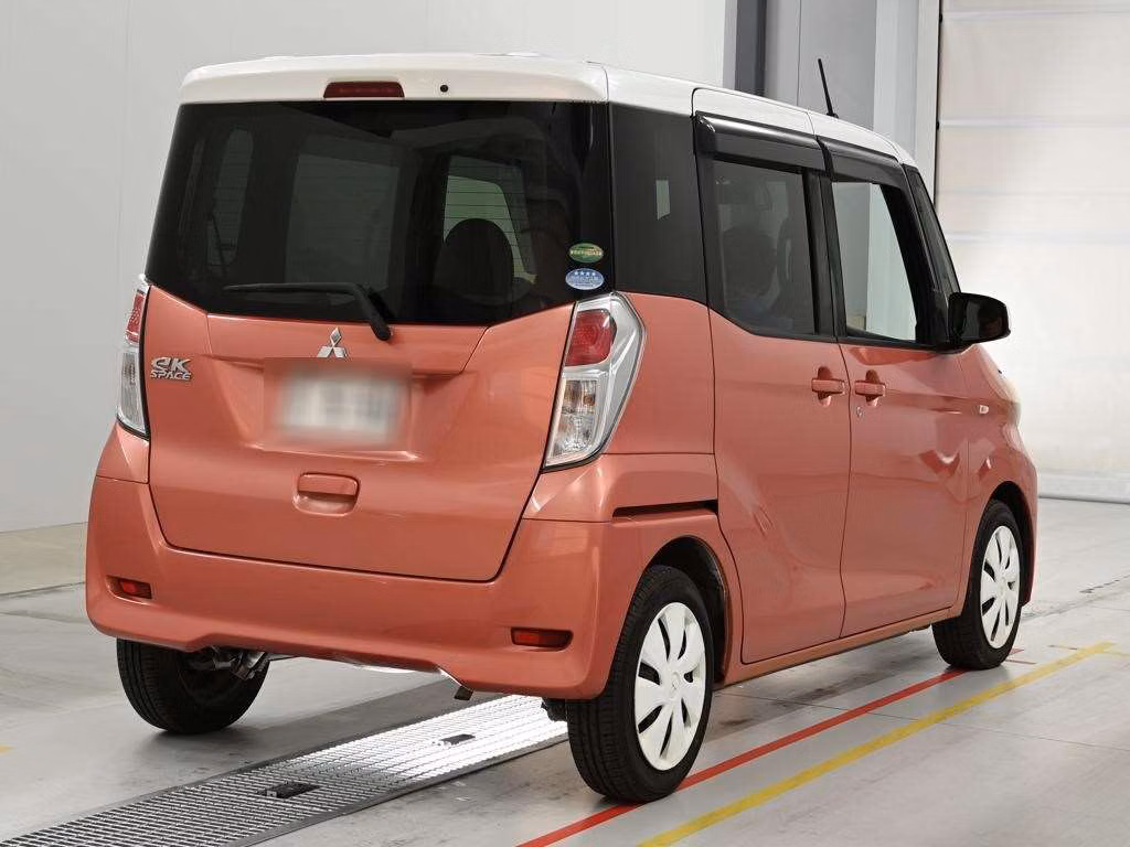 MITSUBISHI EK SPACE