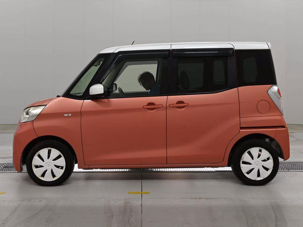 MITSUBISHI EK SPACE