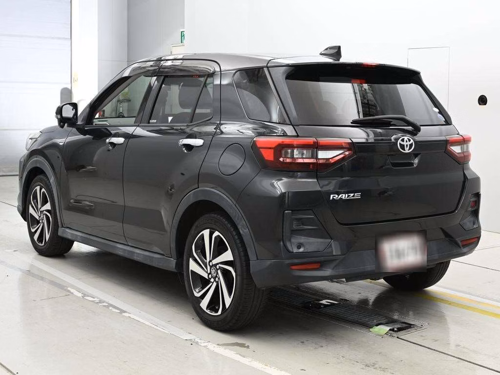 TOYOTA RAIZE