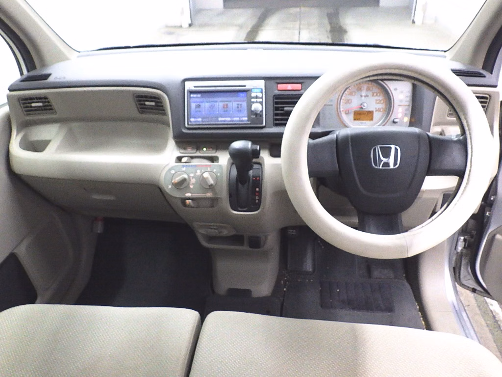 HONDA LIFE