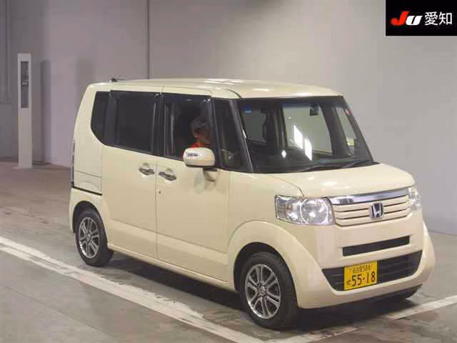 HONDA N-BOX