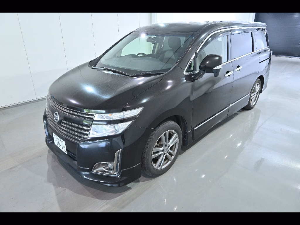 NISSAN ELGRAND