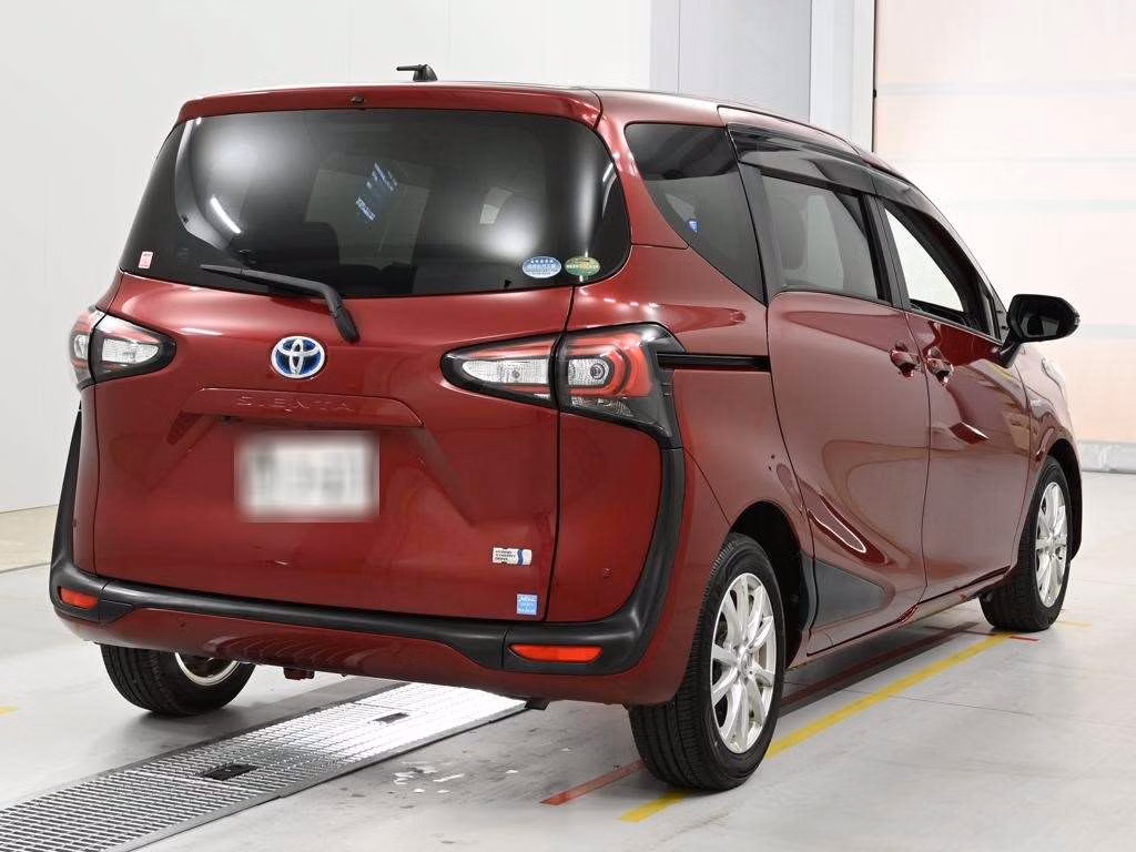 TOYOTA SIENTA