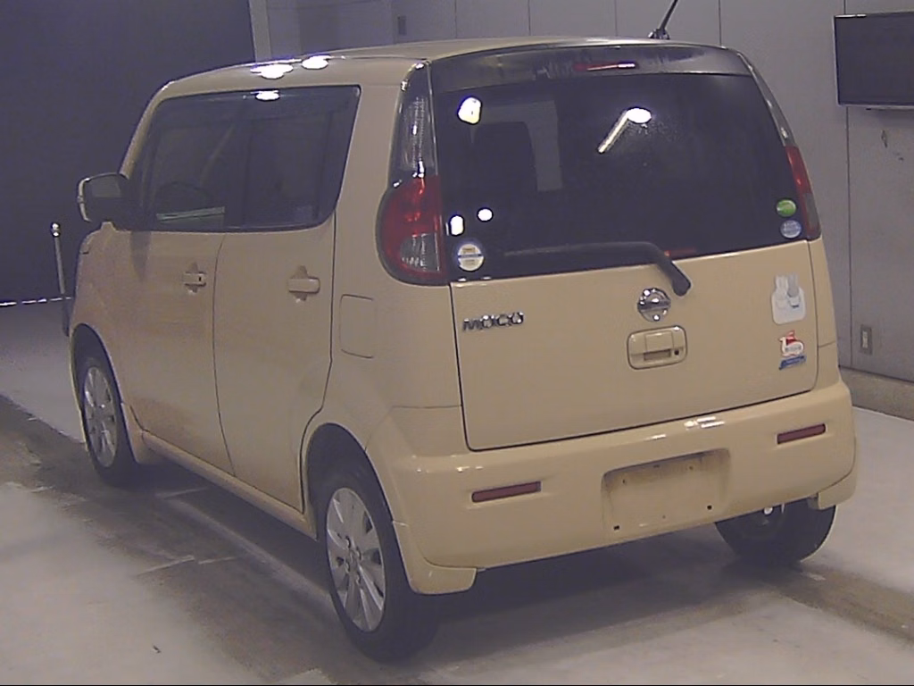NISSAN MOCO