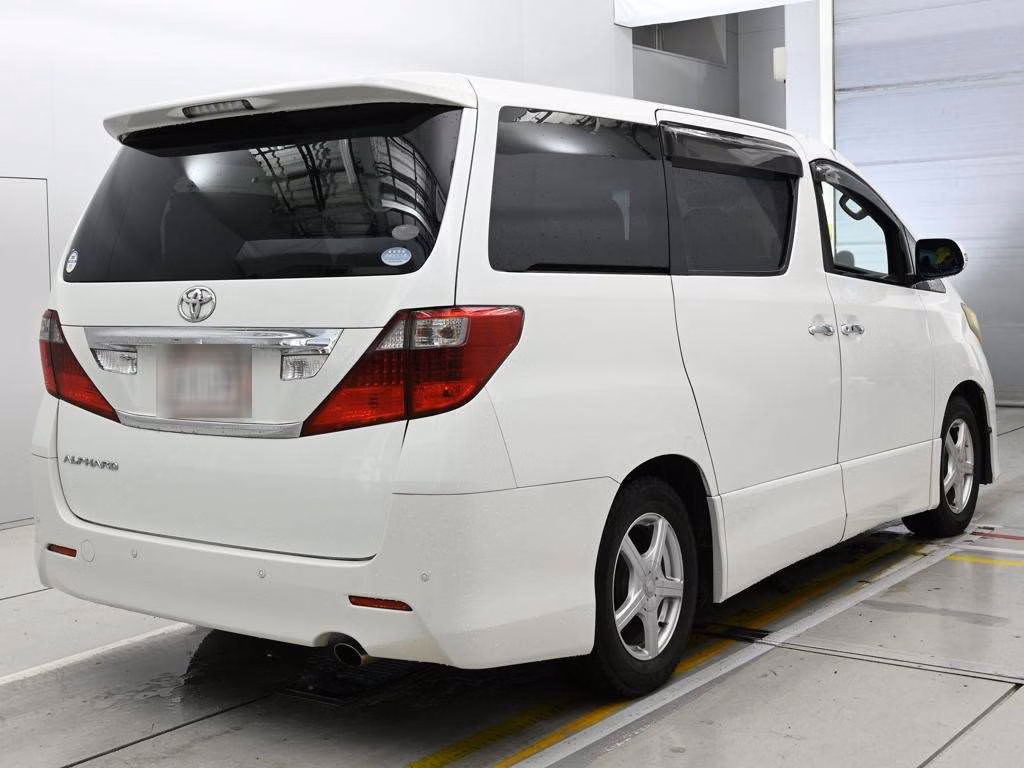 TOYOTA ALPHARD