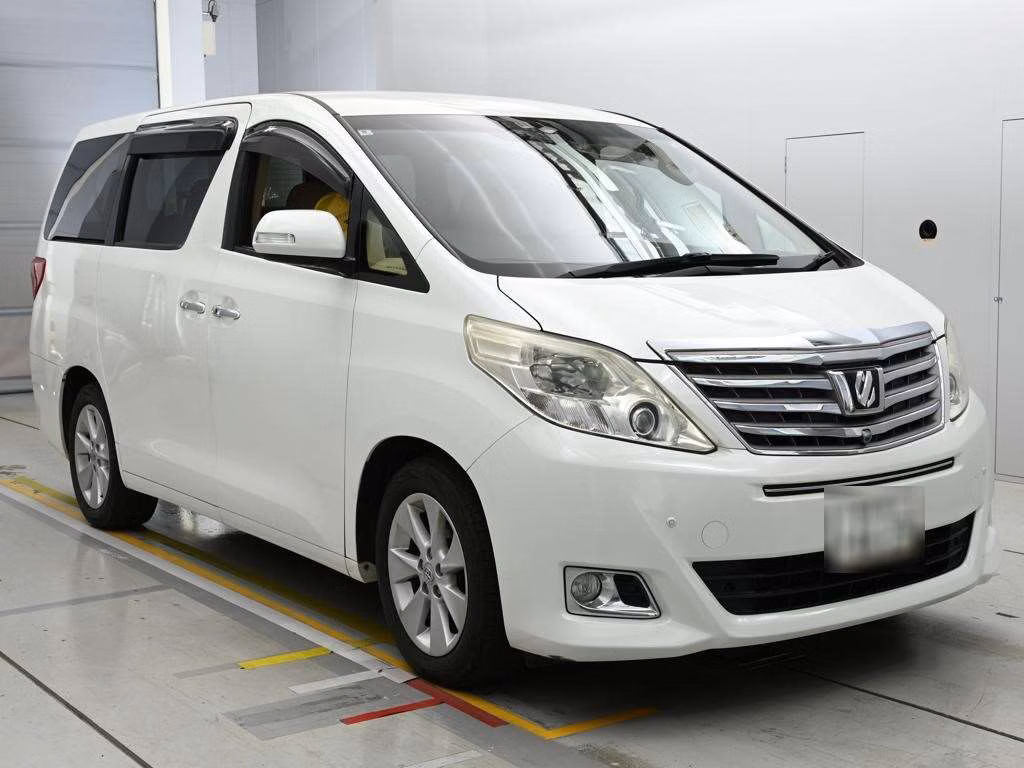 TOYOTA ALPHARD