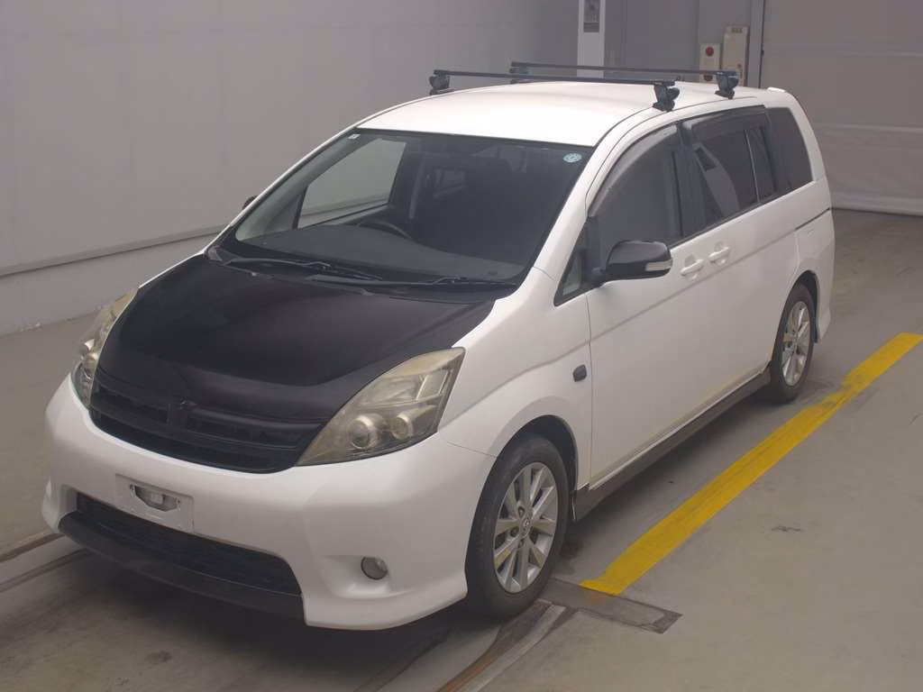 TOYOTA ISIS