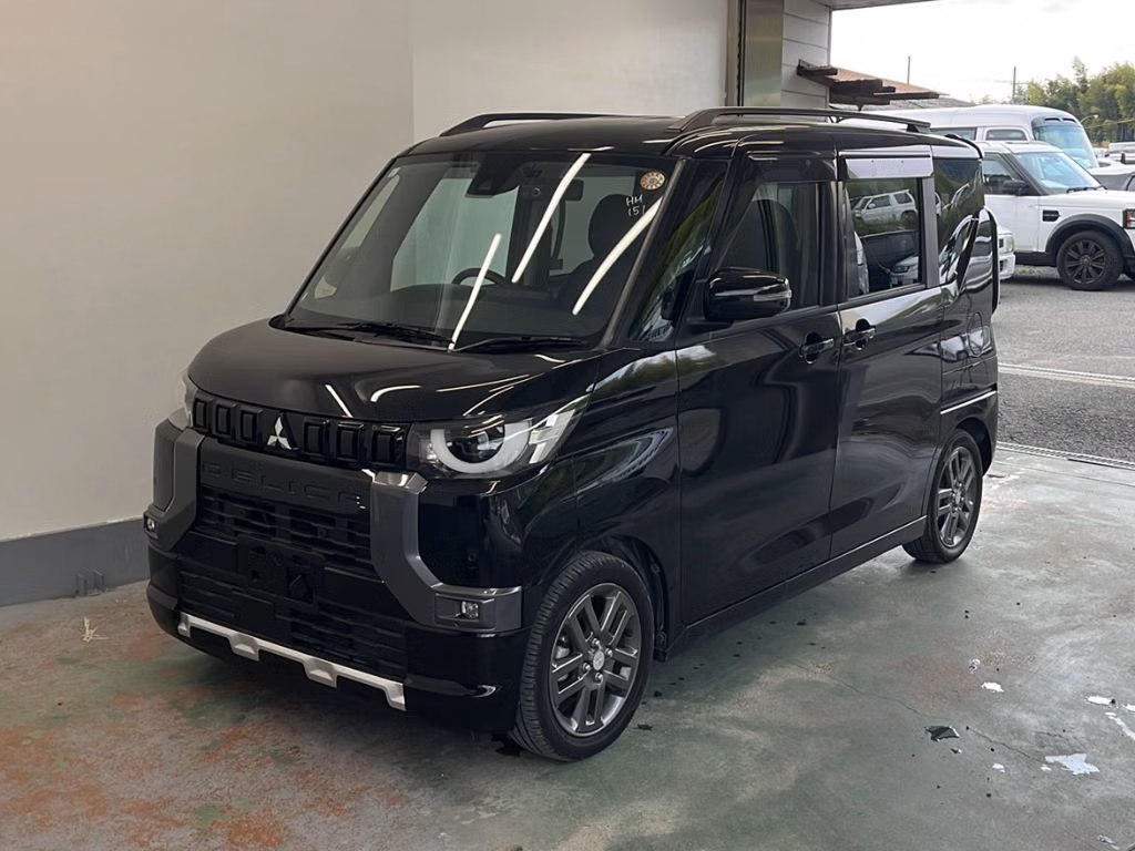 MITSUBISHI DELICA MINI
