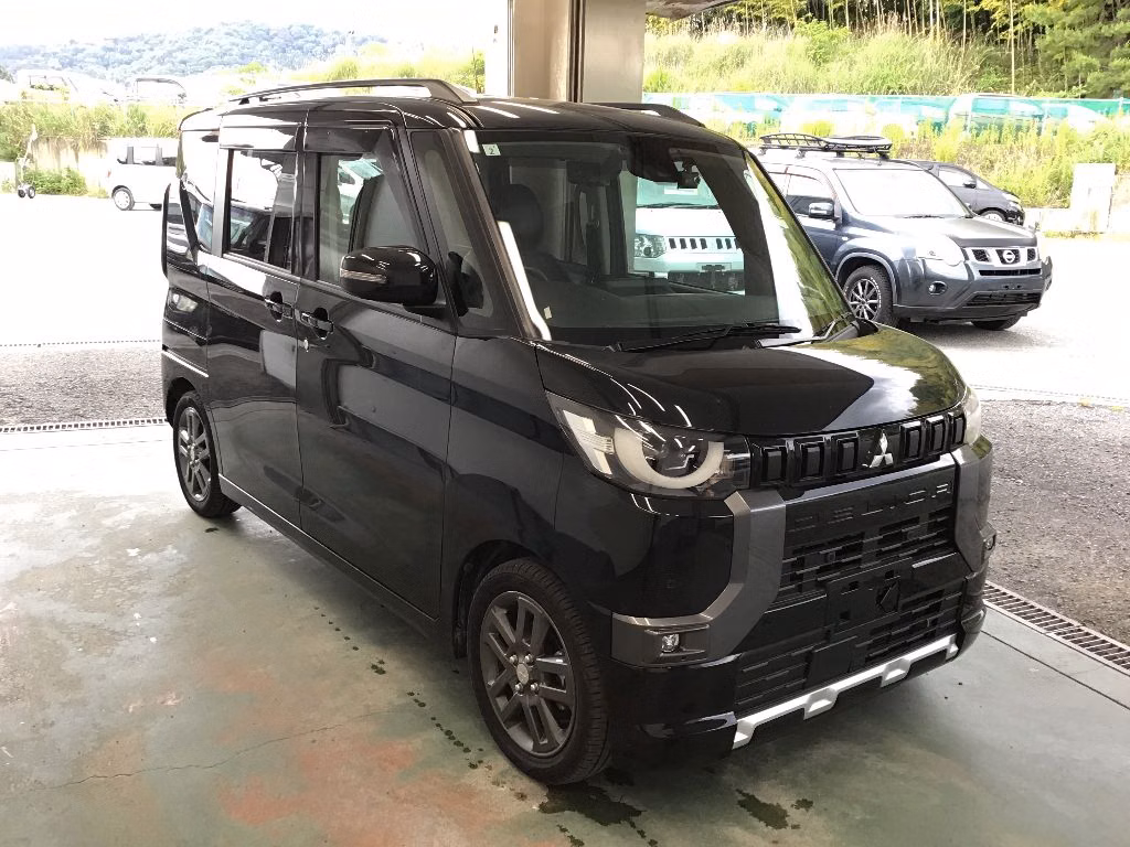MITSUBISHI DELICA MINI