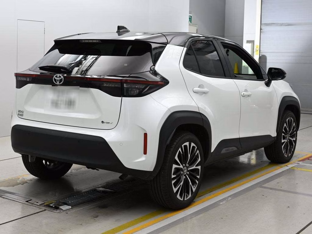 TOYOTA YARIS CROSS