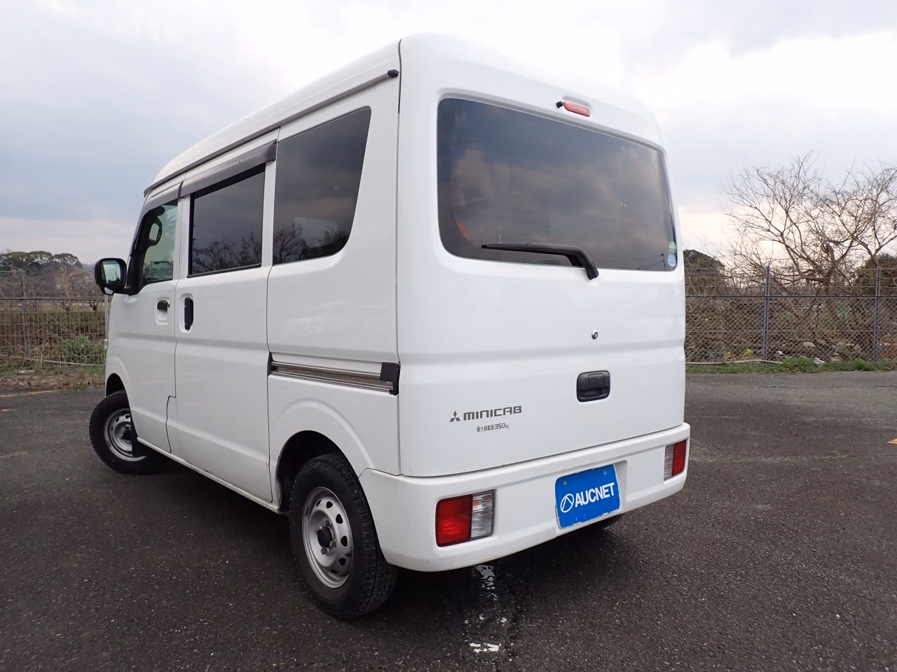 MITSUBISHI MINICAB