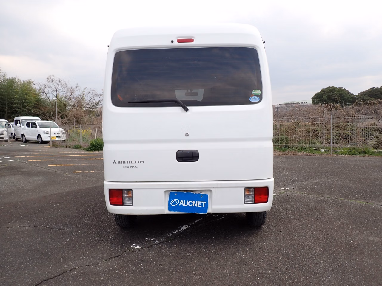 MITSUBISHI MINICAB