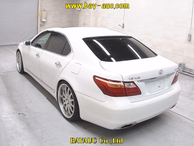 LEXUS LS460