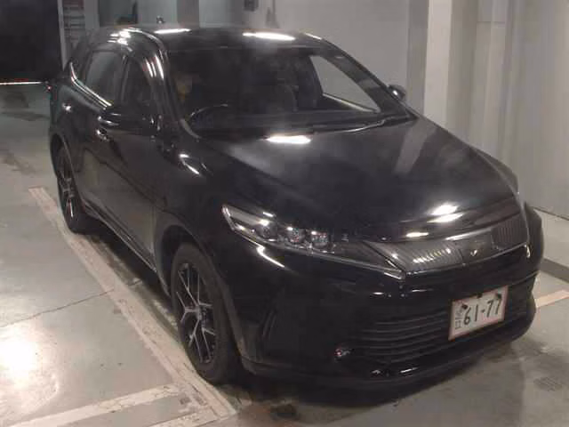 TOYOTA HARRIER