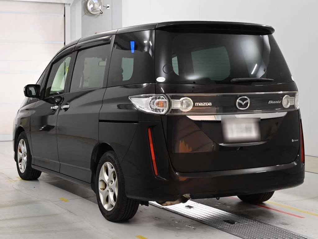 MAZDA BIANTE