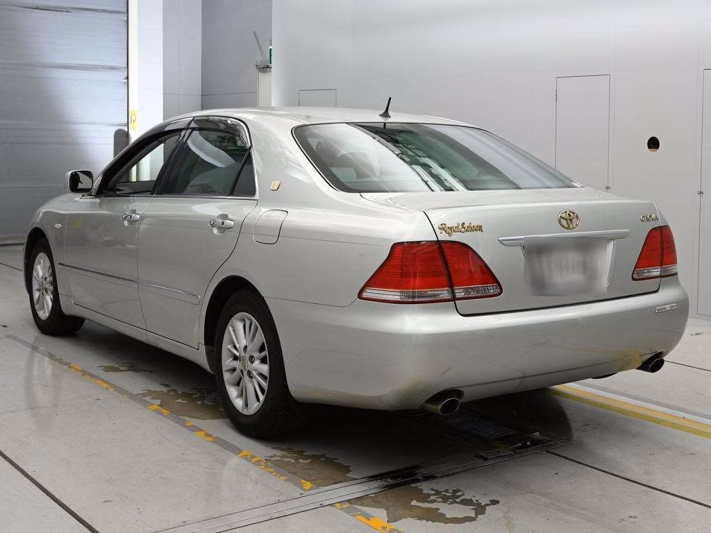 TOYOTA CROWN