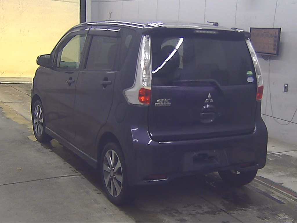 MITSUBISHI EK CUSTOM