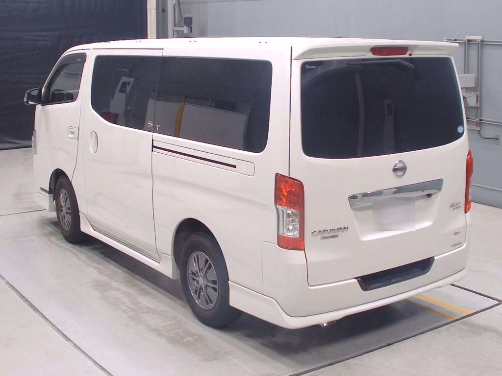 NISSAN NV350 CARAVAN