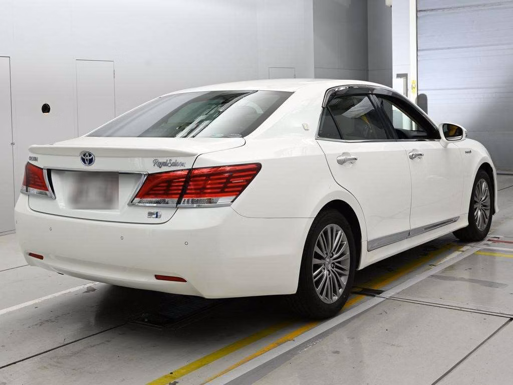 TOYOTA CROWN
