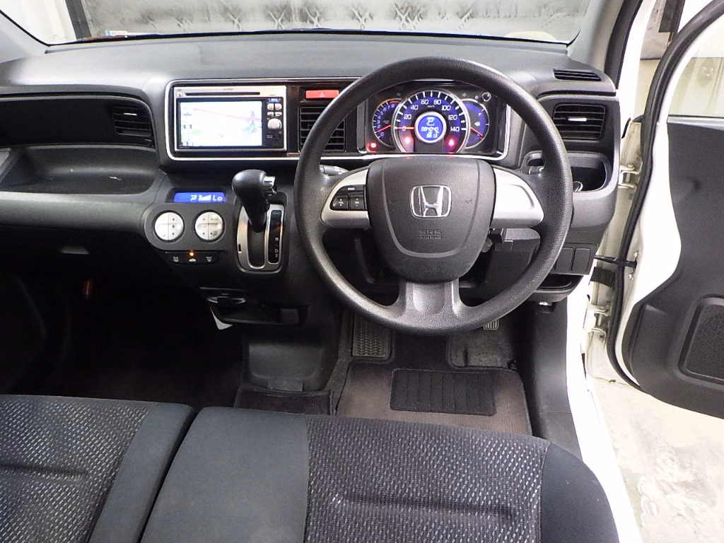 HONDA LIFE