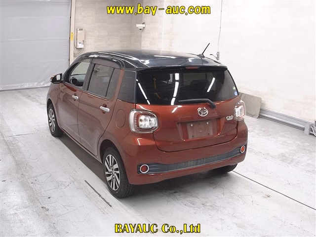 DAIHATSU BOON