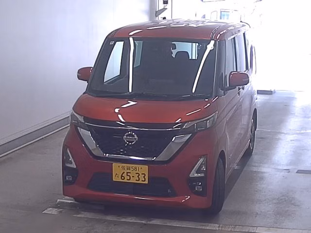 NISSAN ROOX