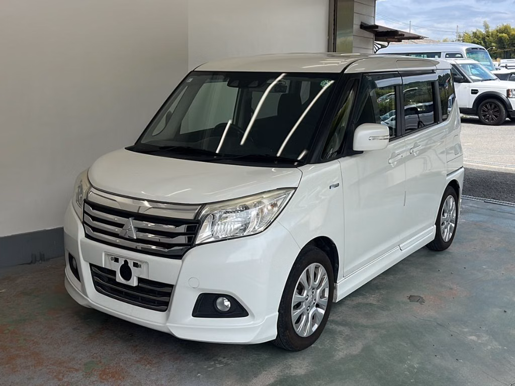 MITSUBISHI DELICA D:2