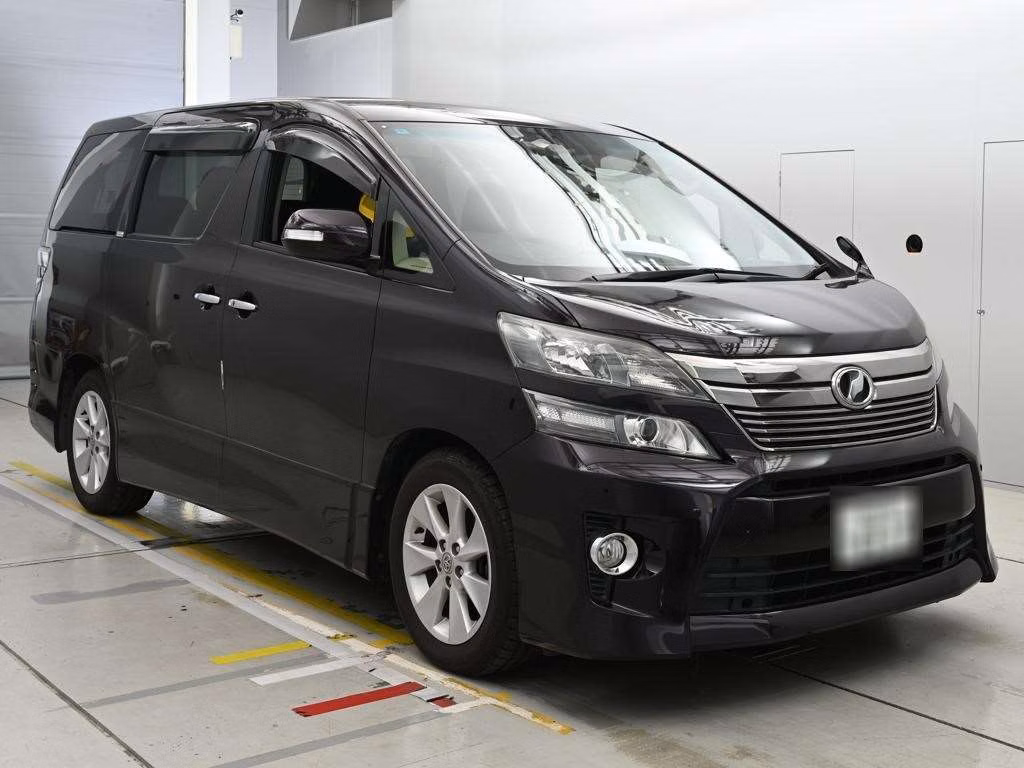 TOYOTA VELLFIRE