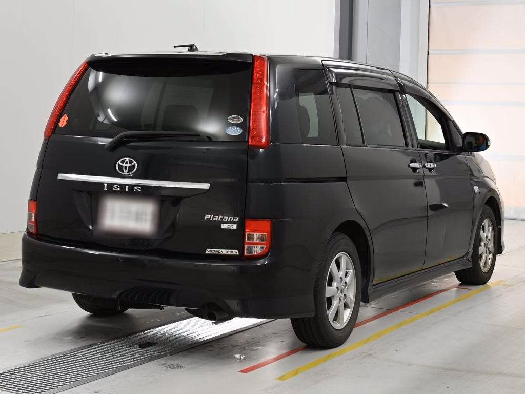 TOYOTA ISIS