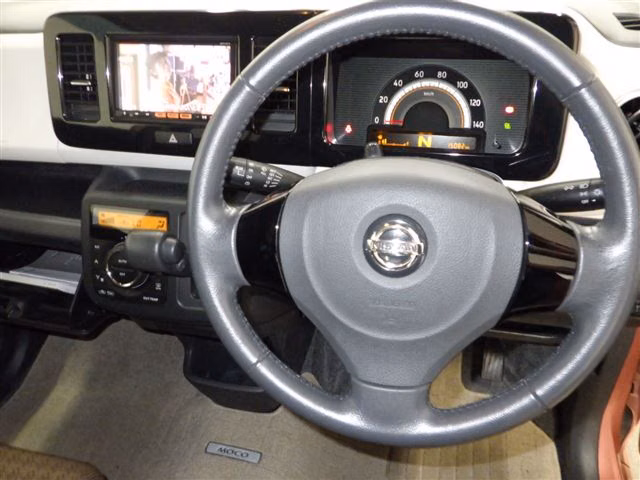NISSAN MOCO