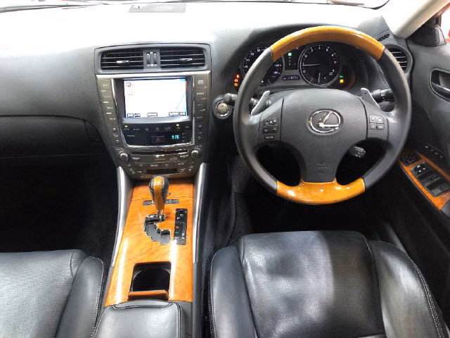 LEXUS IS250