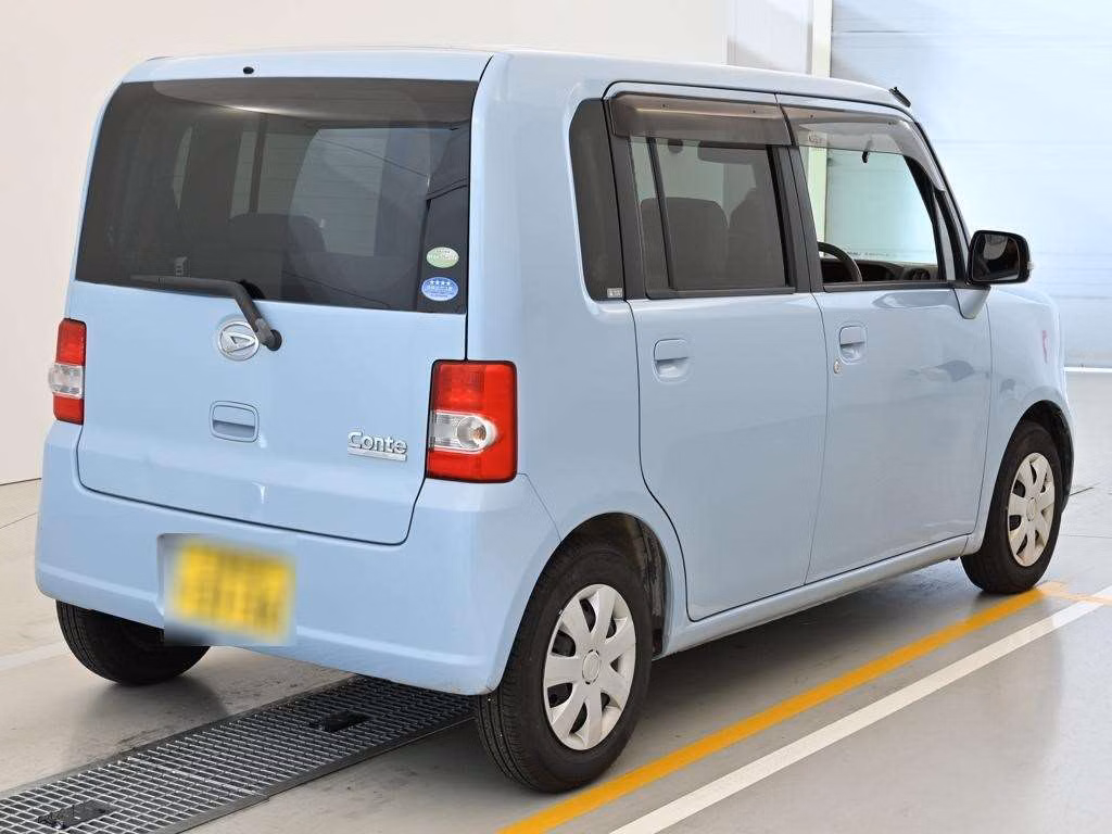 DAIHATSU MOVE CONTE