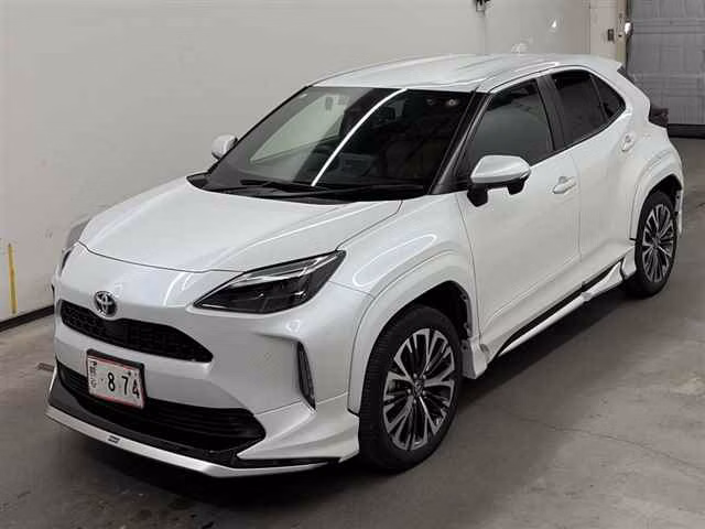 TOYOTA YARIS CROSS