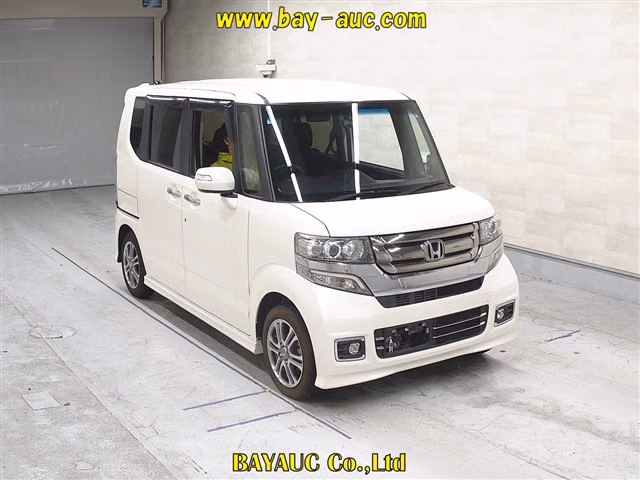 HONDA N-BOX