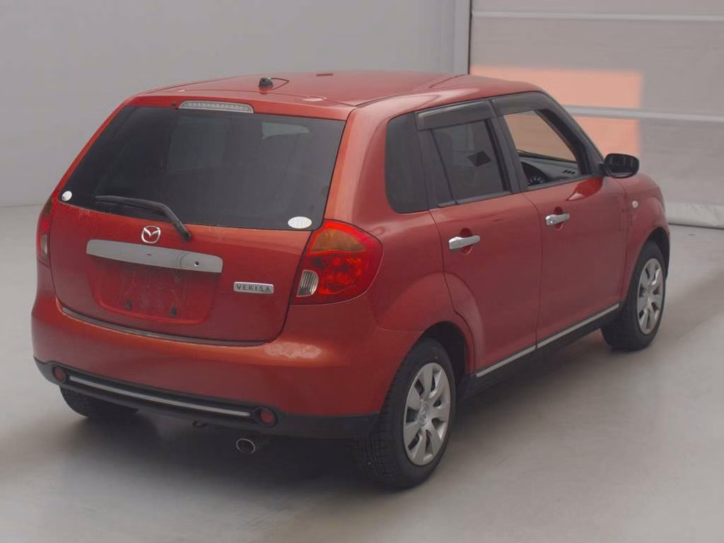 MAZDA VERISA