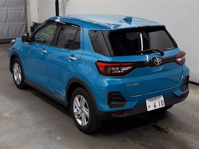 TOYOTA RAIZE