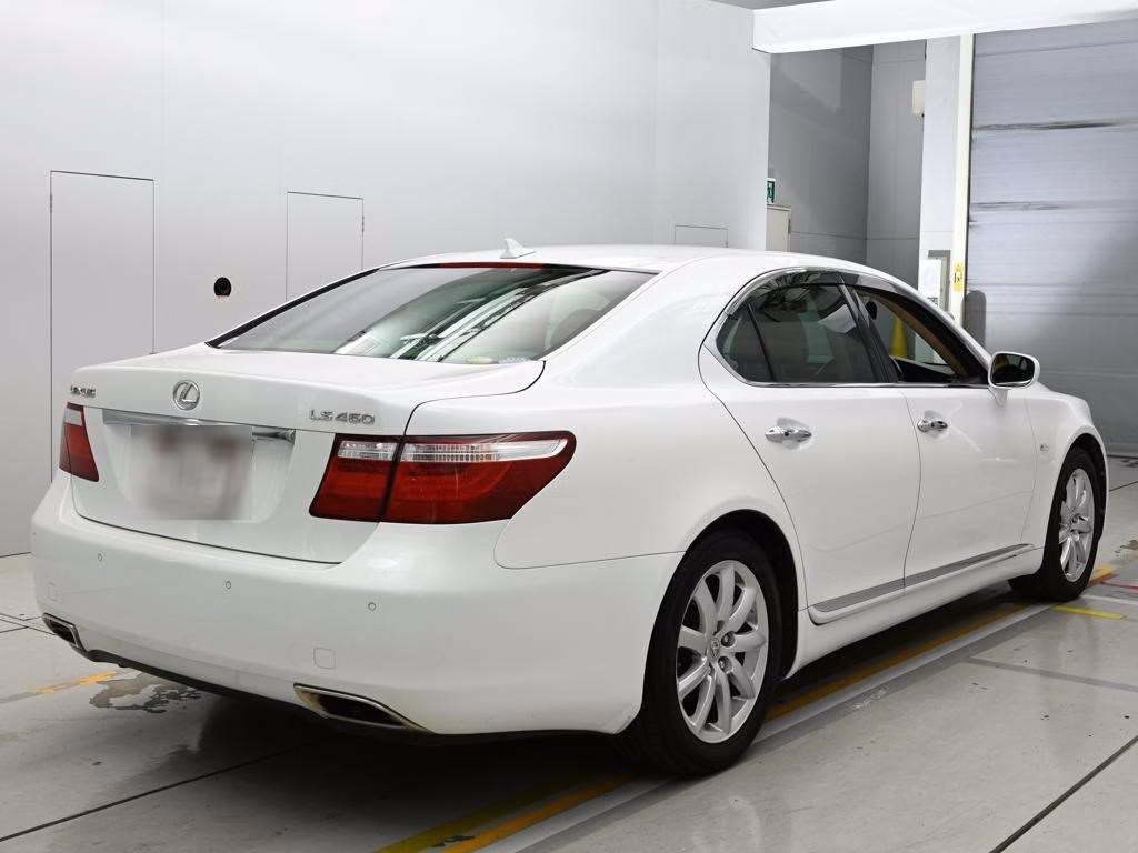 LEXUS LS460
