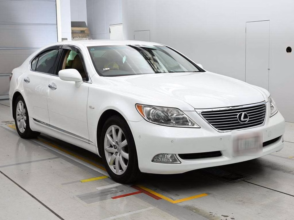 LEXUS LS460