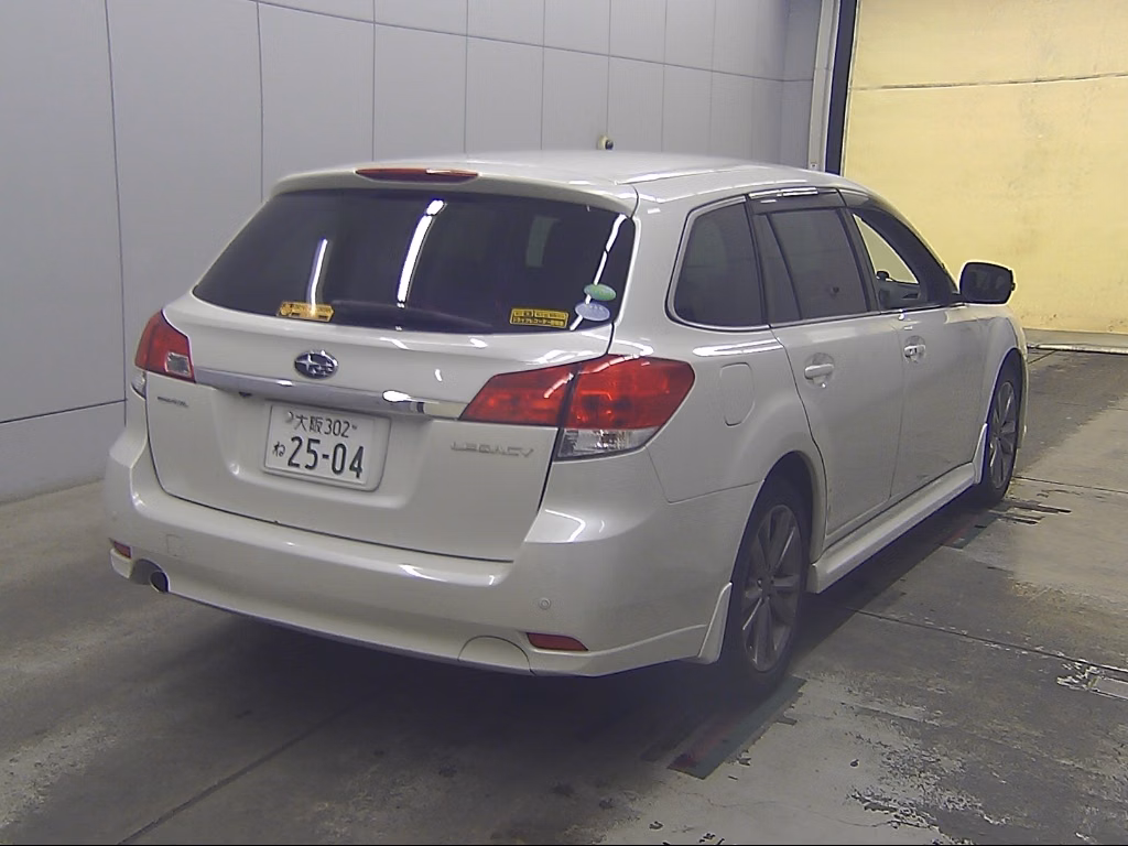 SUBARU LEGACY
