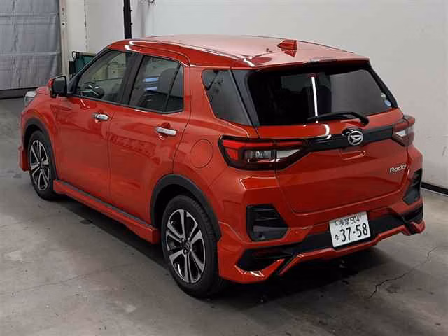 DAIHATSU ROCKY