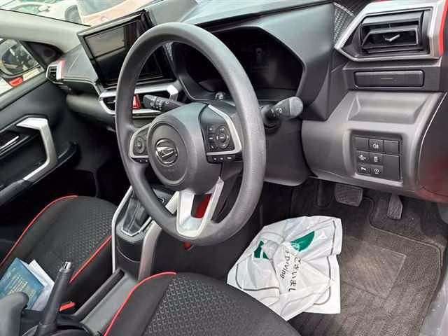 DAIHATSU ROCKY