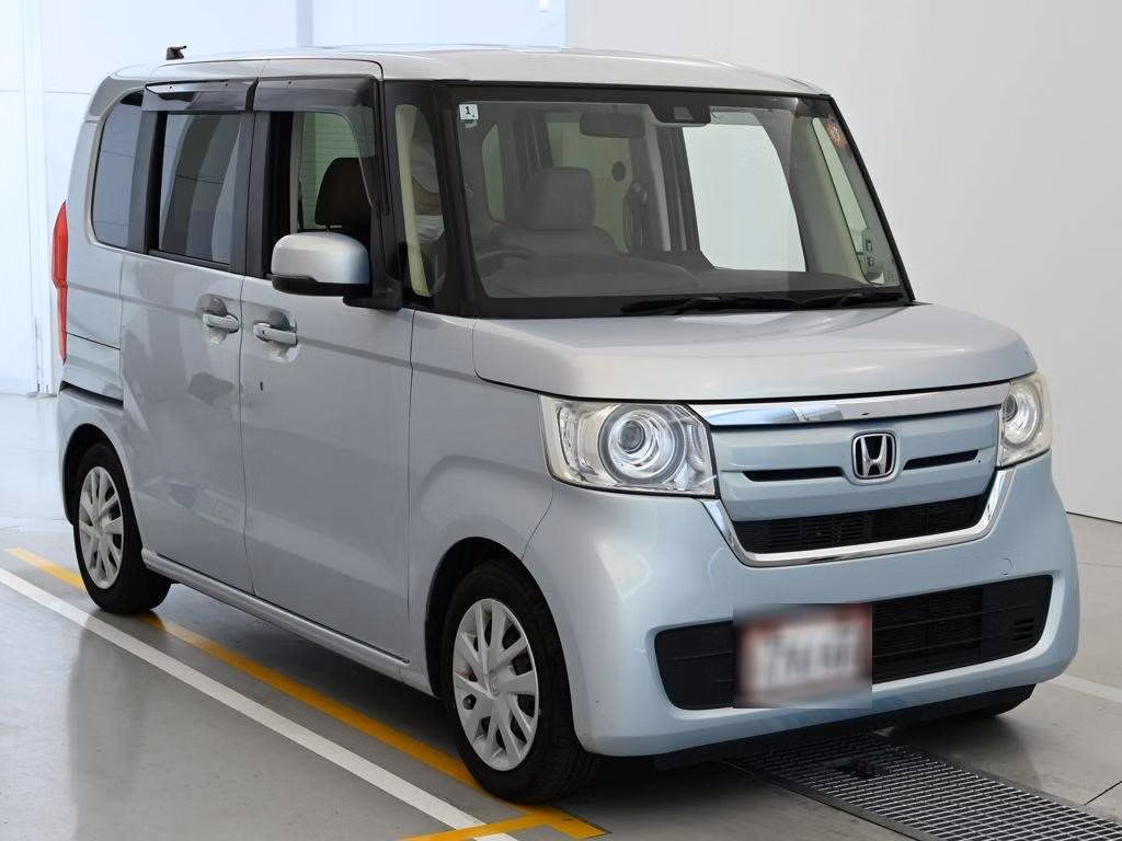 HONDA N-BOX
