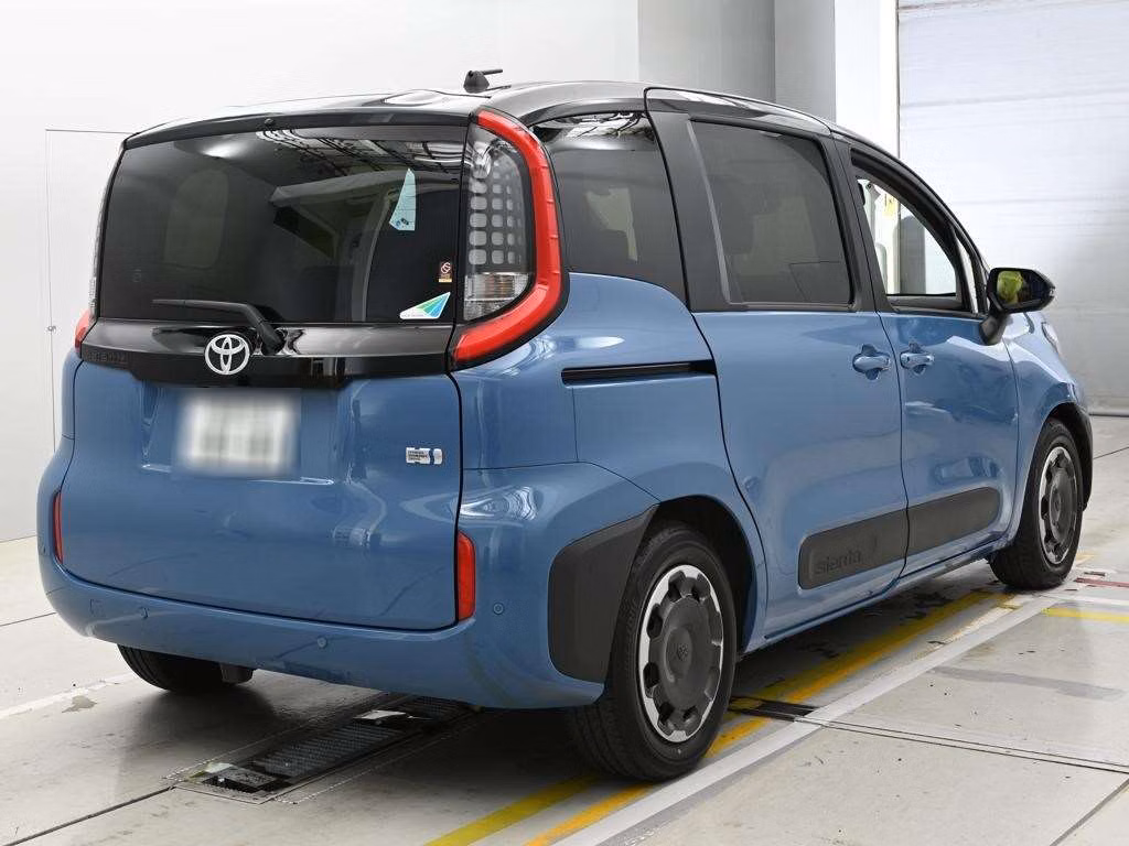 TOYOTA SIENTA