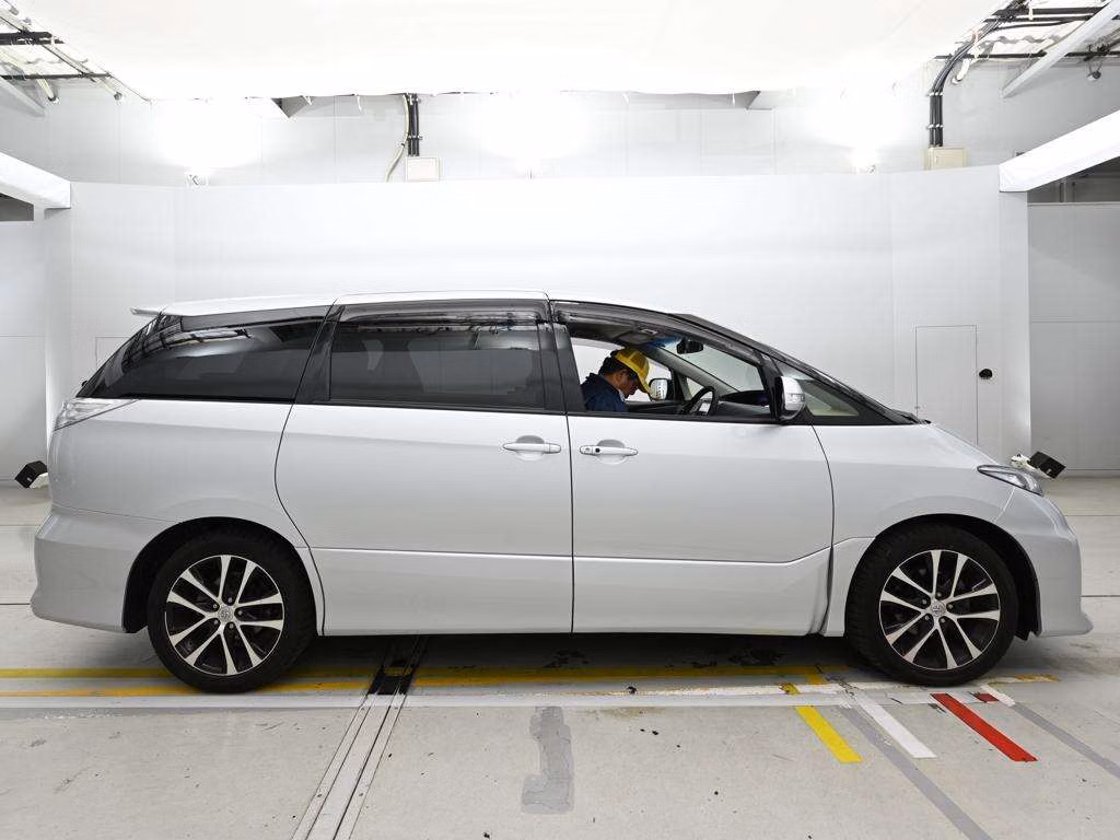 TOYOTA ESTIMA