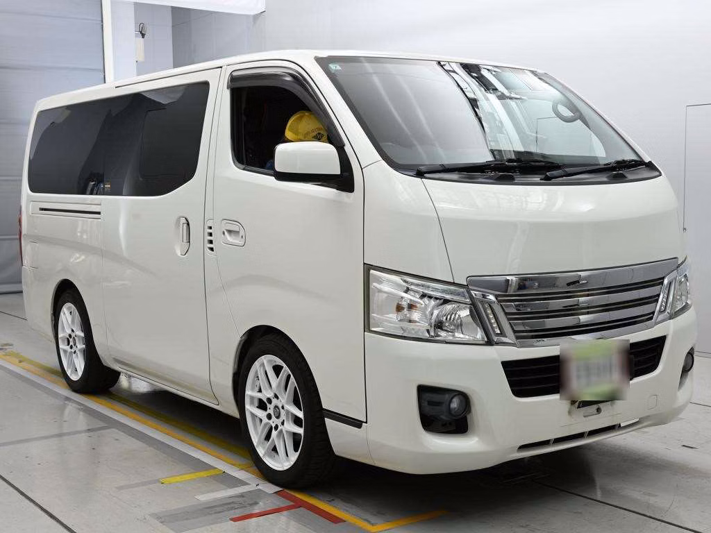 NISSAN NV350 CARAVAN
