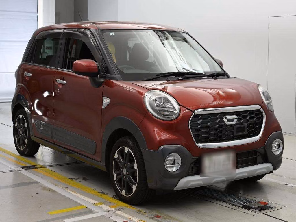 DAIHATSU CAST