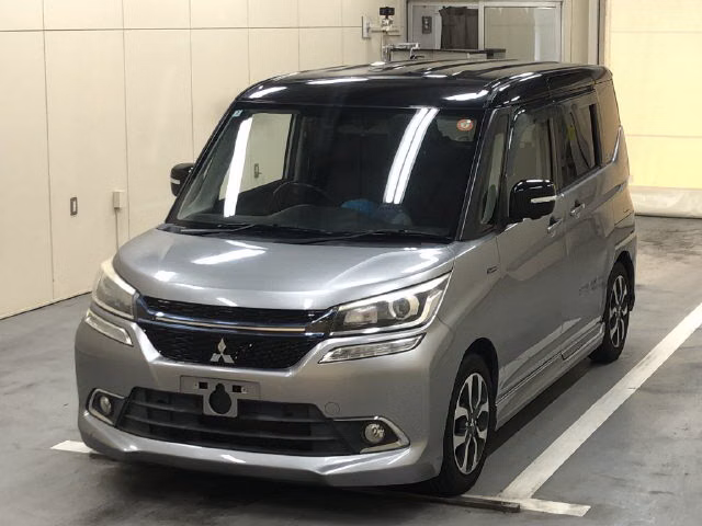 MITSUBISHI DELICA D:2