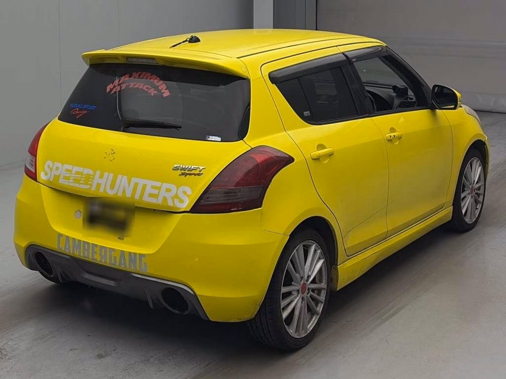 SUZUKI SWIFT