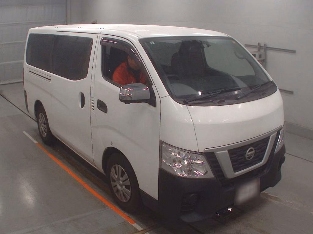 NISSAN NV350 CARAVAN